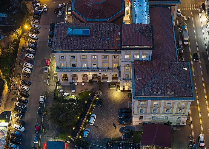 Palazzo MontemartiniAlbergo